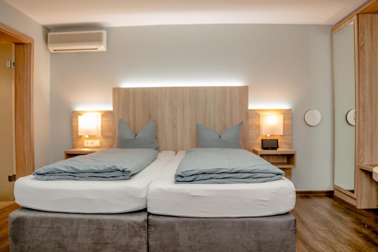 Hotel Herbers Sudbrookmerland Екстер'єр фото