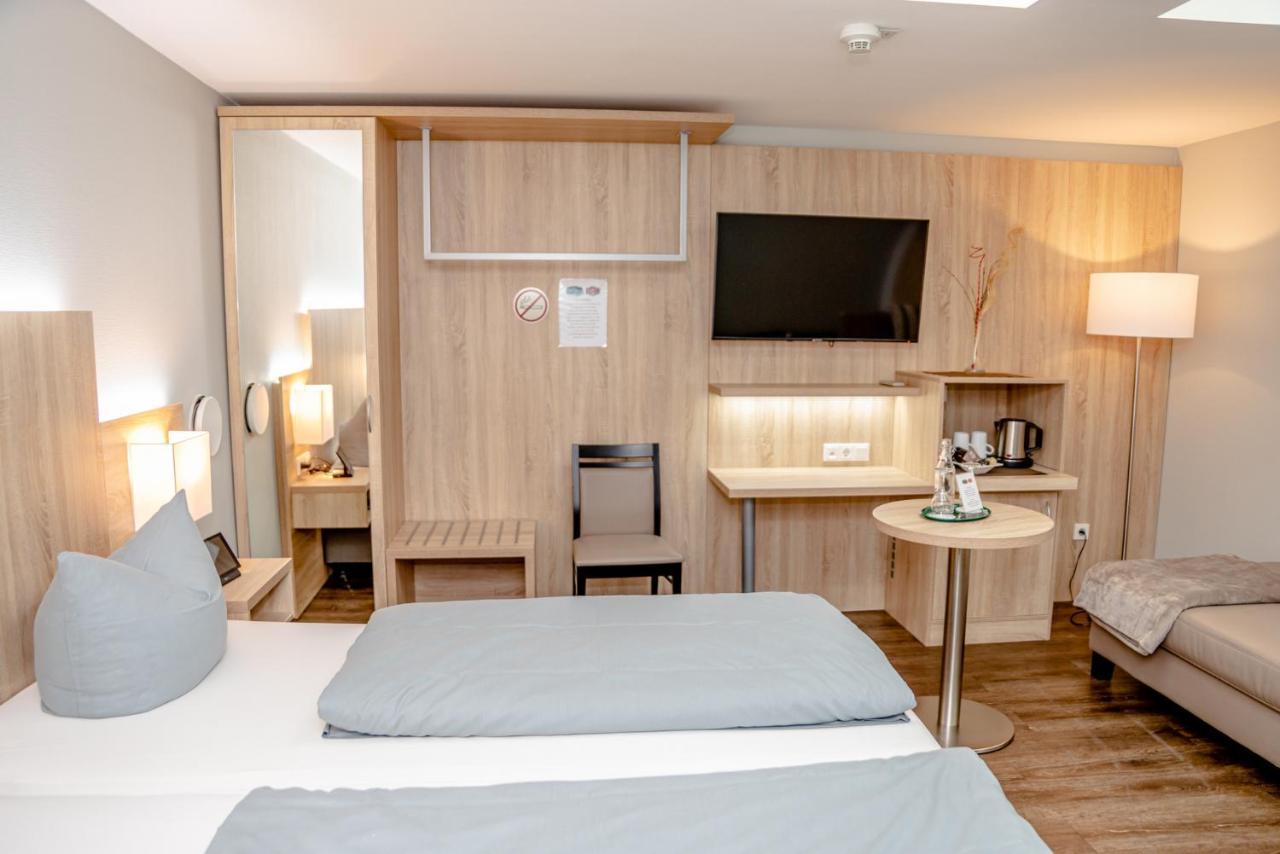 Hotel Herbers Sudbrookmerland Екстер'єр фото