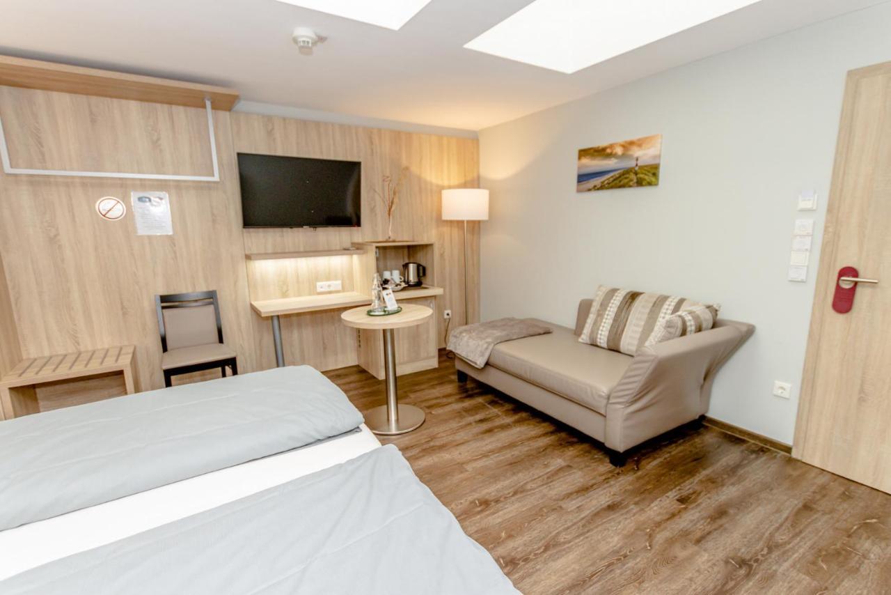 Hotel Herbers Sudbrookmerland Екстер'єр фото