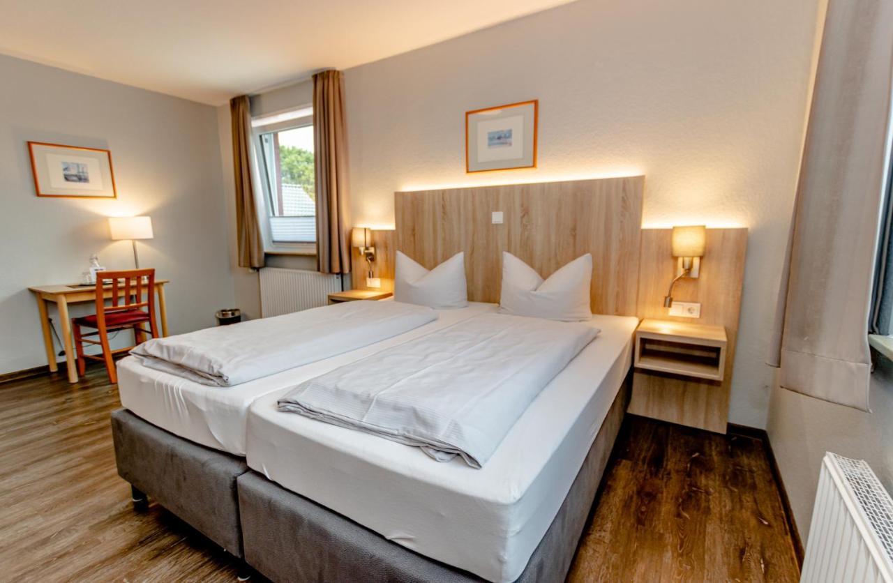 Hotel Herbers Sudbrookmerland Екстер'єр фото