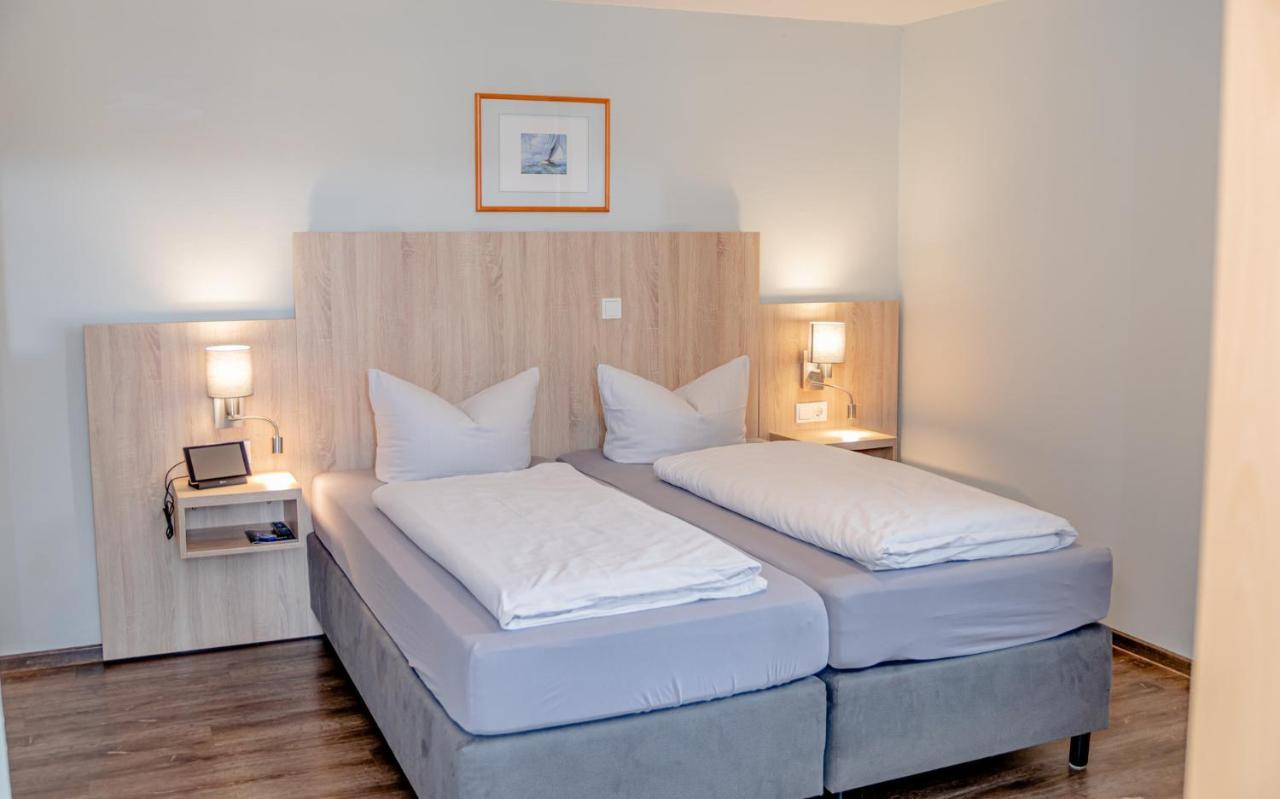 Hotel Herbers Sudbrookmerland Екстер'єр фото