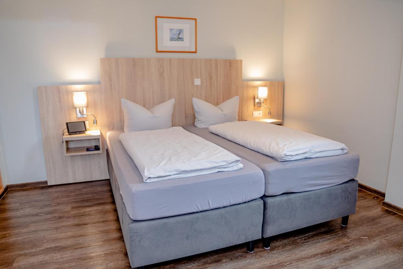 Hotel Herbers Sudbrookmerland Екстер'єр фото