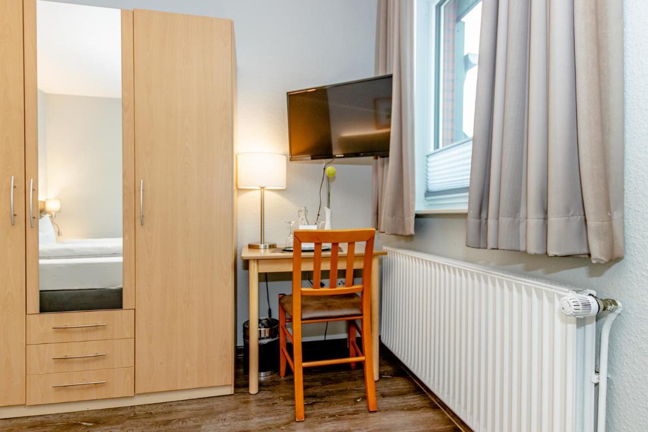 Hotel Herbers Sudbrookmerland Екстер'єр фото