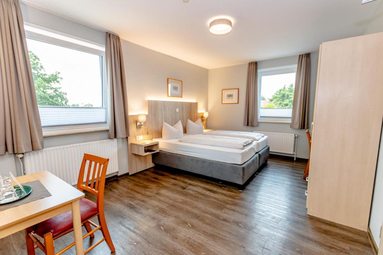 Hotel Herbers Sudbrookmerland Екстер'єр фото