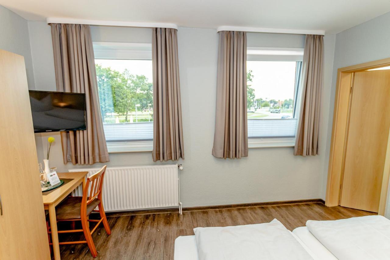 Hotel Herbers Sudbrookmerland Екстер'єр фото