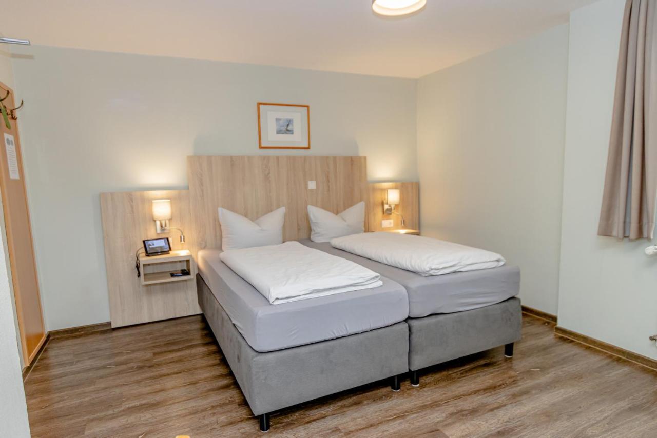 Hotel Herbers Sudbrookmerland Екстер'єр фото